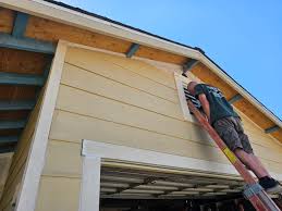 Best Insulated Siding Installation  in Summit View, WA